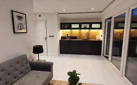 Deluxe Pad With Sauna